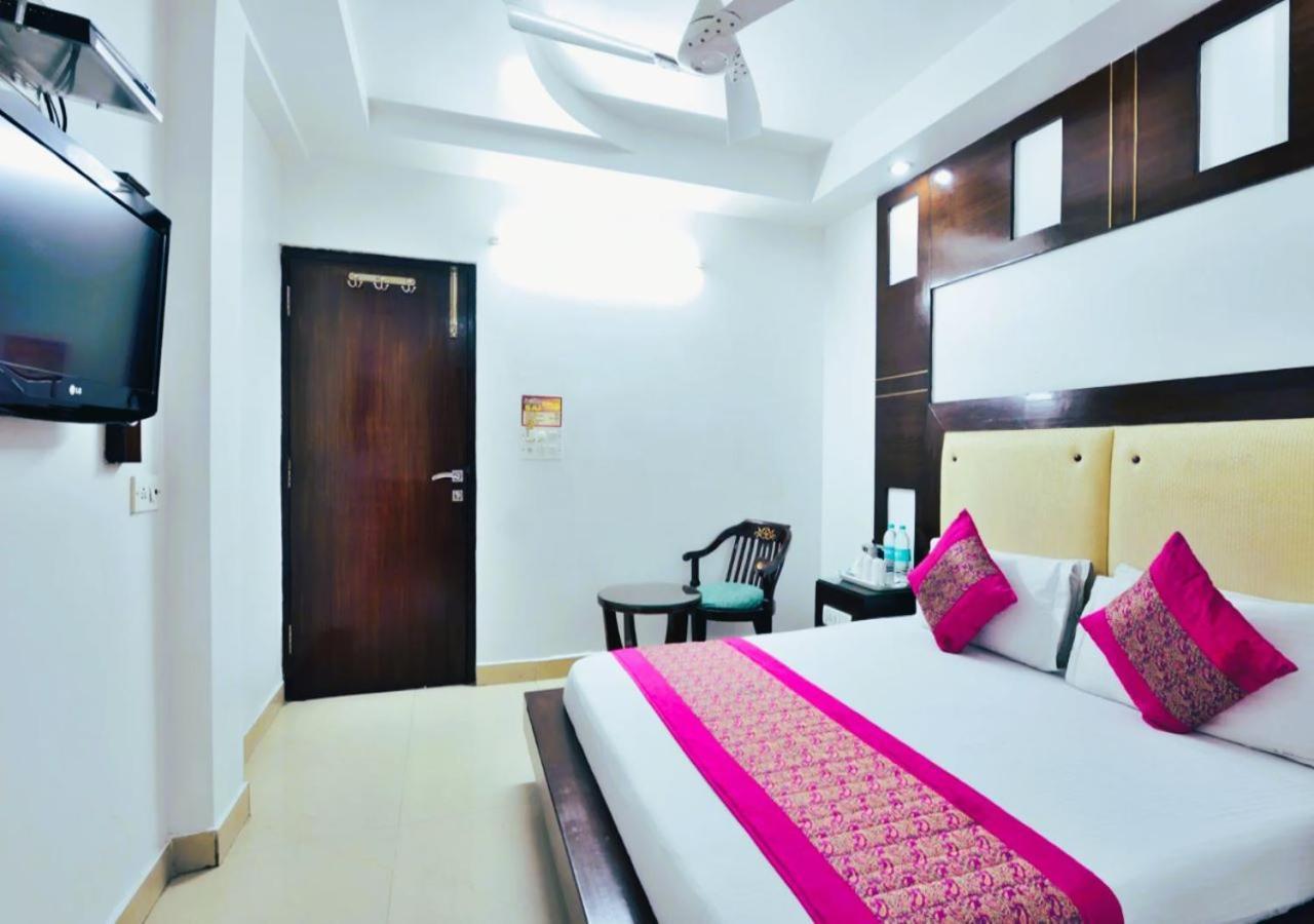 Hotel International Neelam Near New Delhi Railway Station Exteriör bild