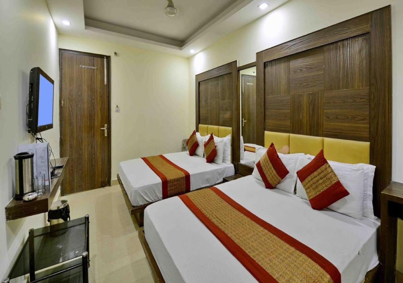 Hotel International Neelam Near New Delhi Railway Station Exteriör bild