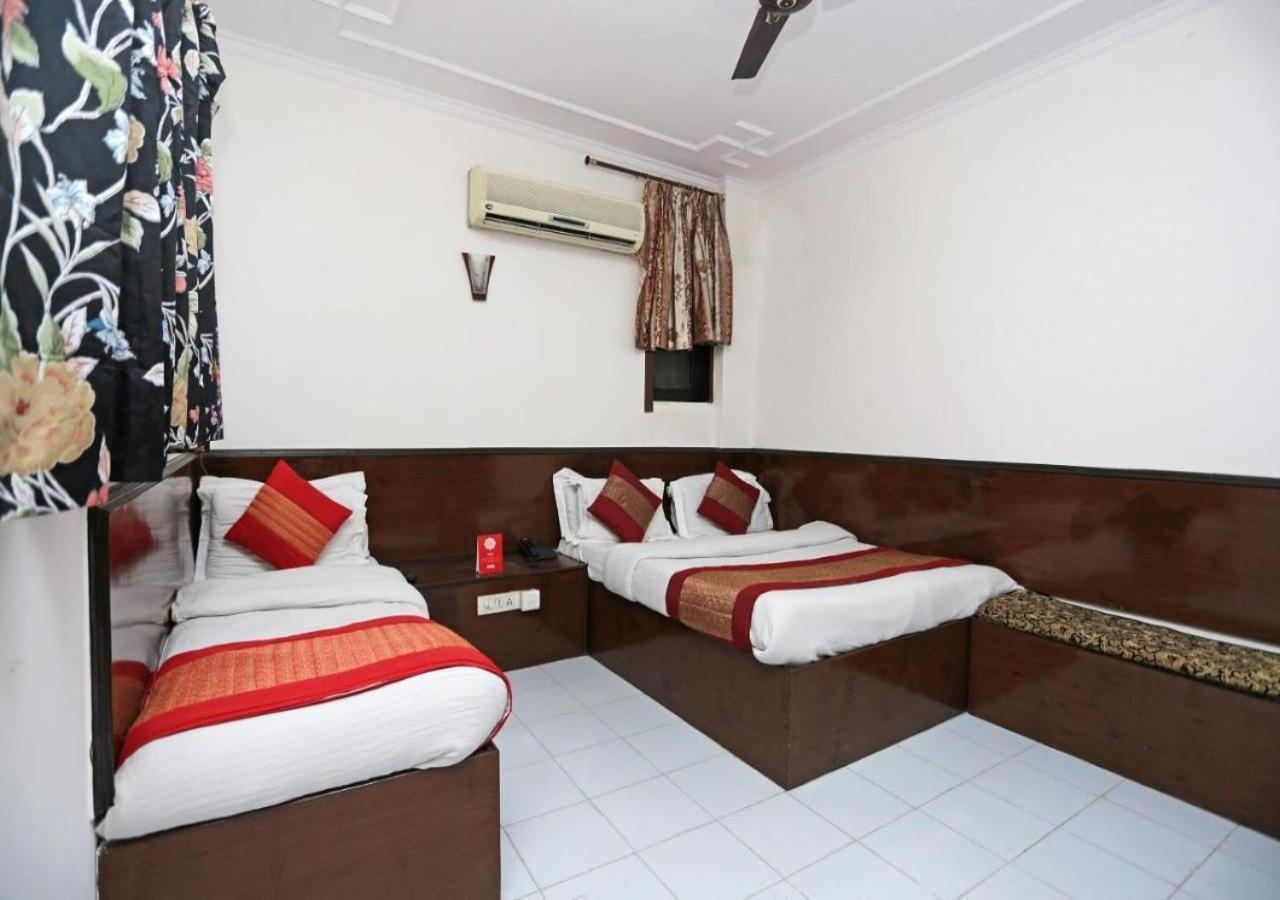 Hotel International Neelam Near New Delhi Railway Station Exteriör bild