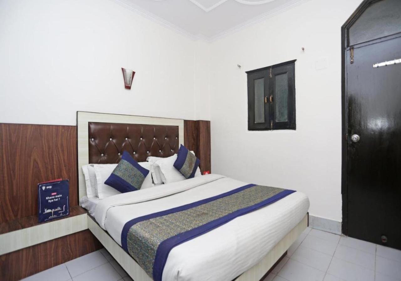 Hotel International Neelam Near New Delhi Railway Station Exteriör bild